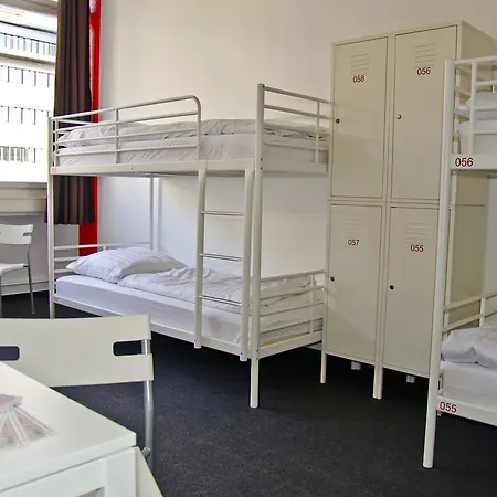 Check In Hostel Berlin-2